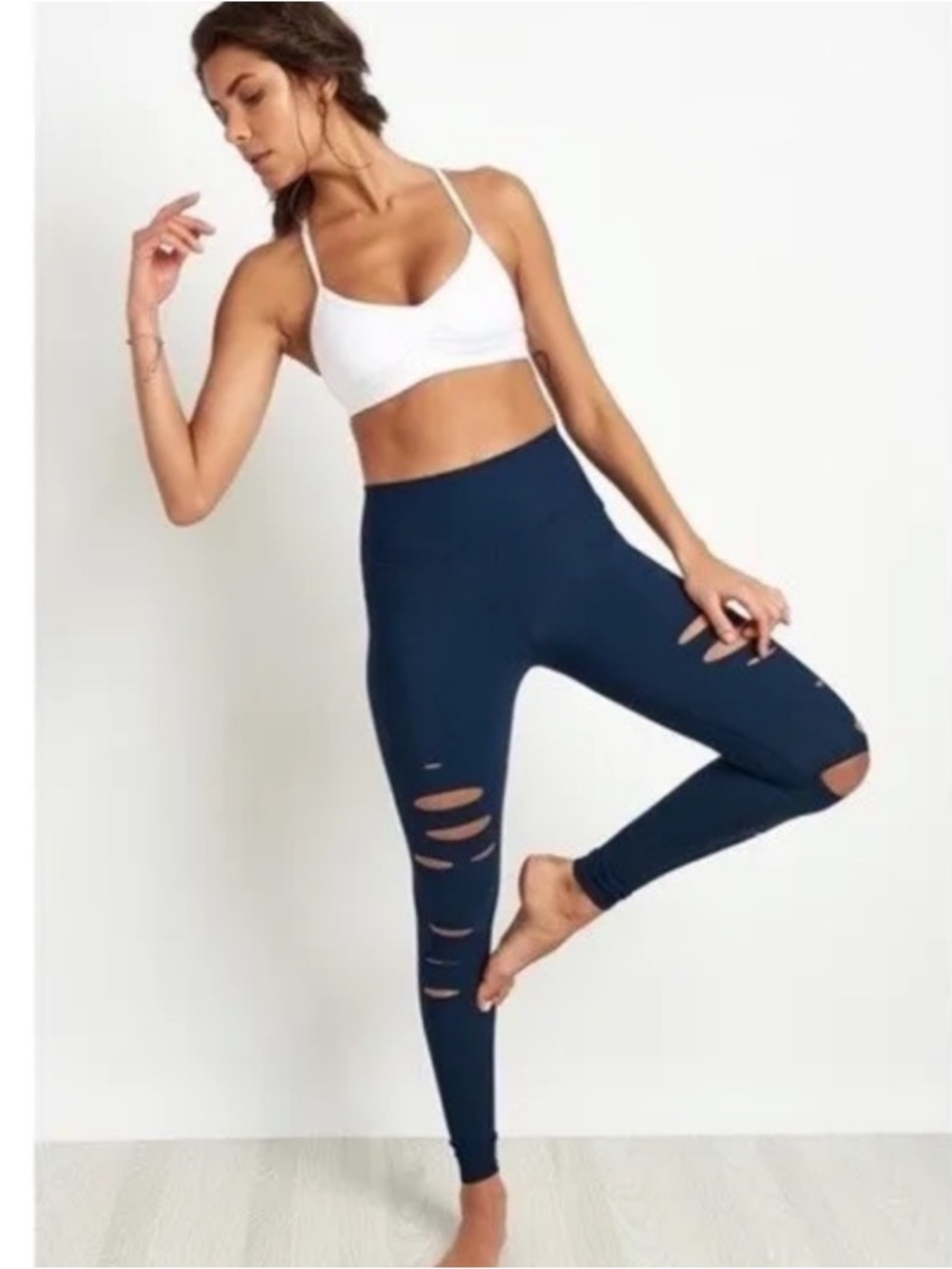 Alo Yoga Navy Blue High-Waist Ripped Warrior Leggings Size S.
